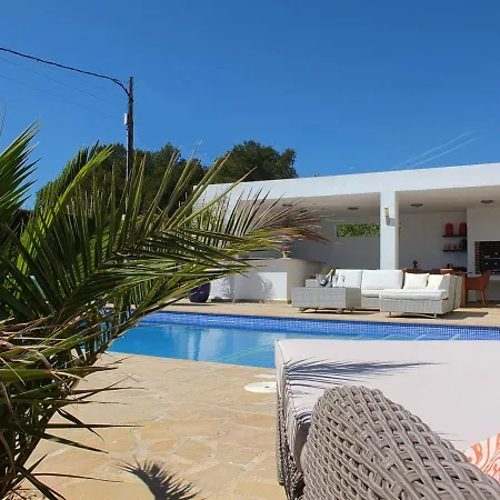 Mimosa Villa